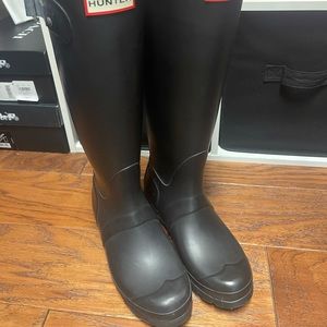 NWOT Tall Hunter Boots